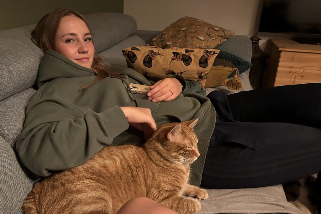 Relatie - Bonusdochter Nienke