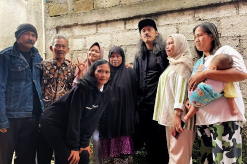 Ambitie - Akarku Indonesia